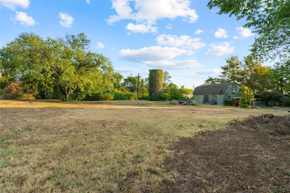 Willard Drive Robinson, TX 76706