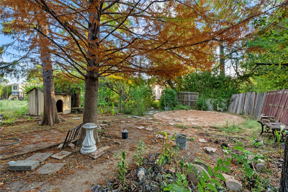 Willard Drive Robinson, TX 76706