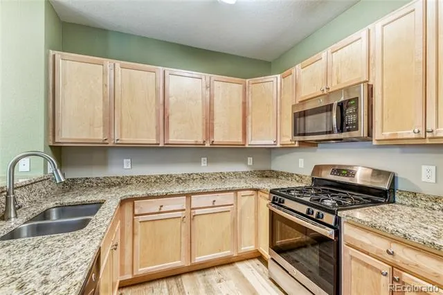 12852 Jasmine Street #E Thornton, CO 80602