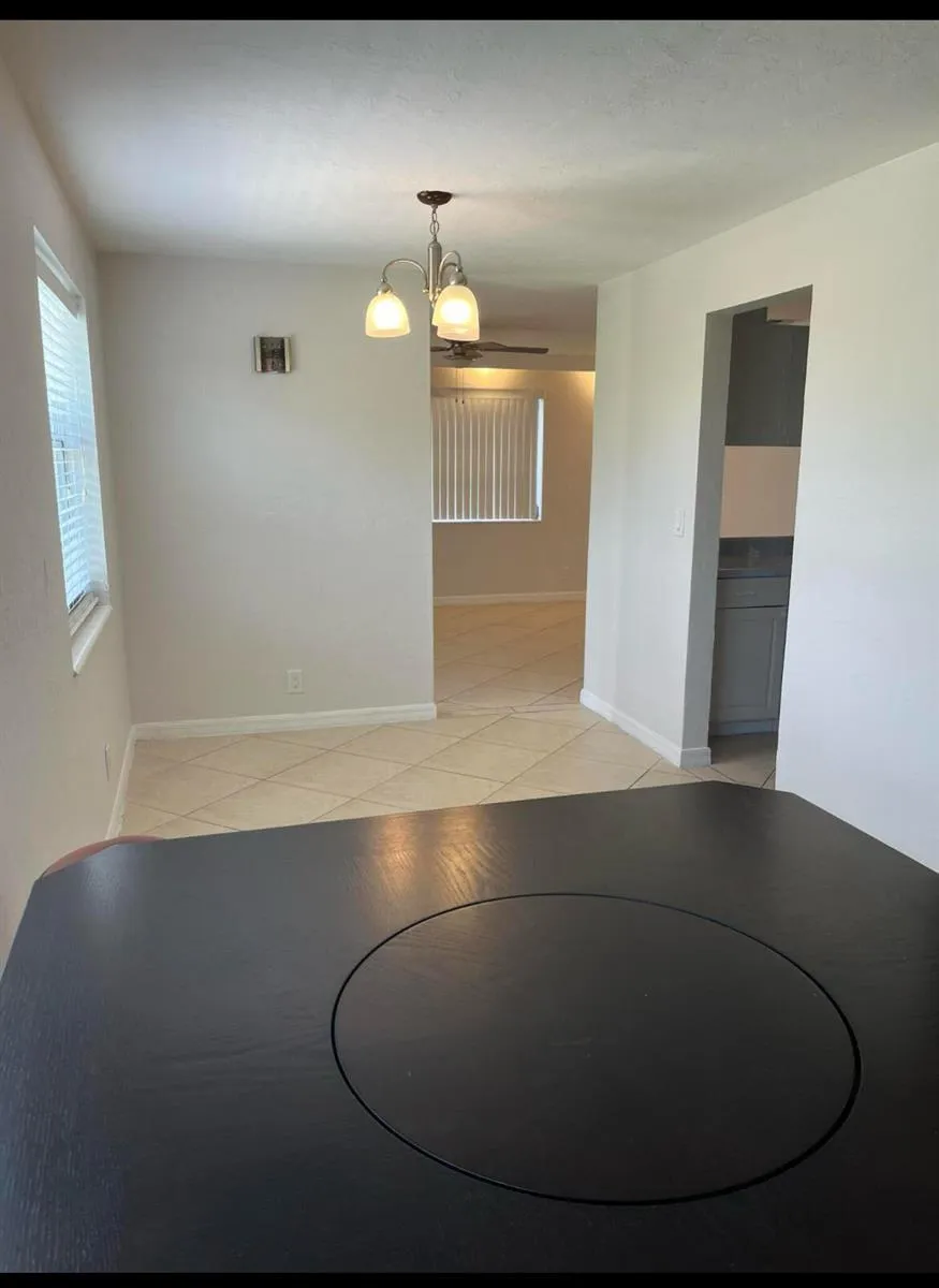 1211 W 27TH STREET Riviera Beach, FL 33404