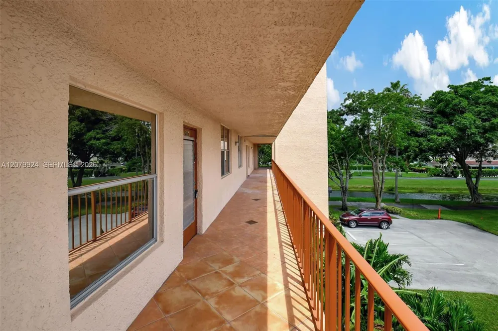 14575 Bonaire Blvd #308 Delray Beach, FL 33446