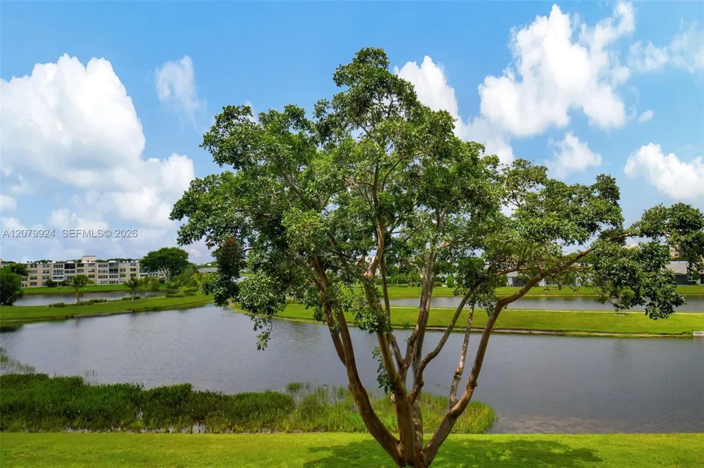 14575 Bonaire Blvd #308 Delray Beach, FL 33446