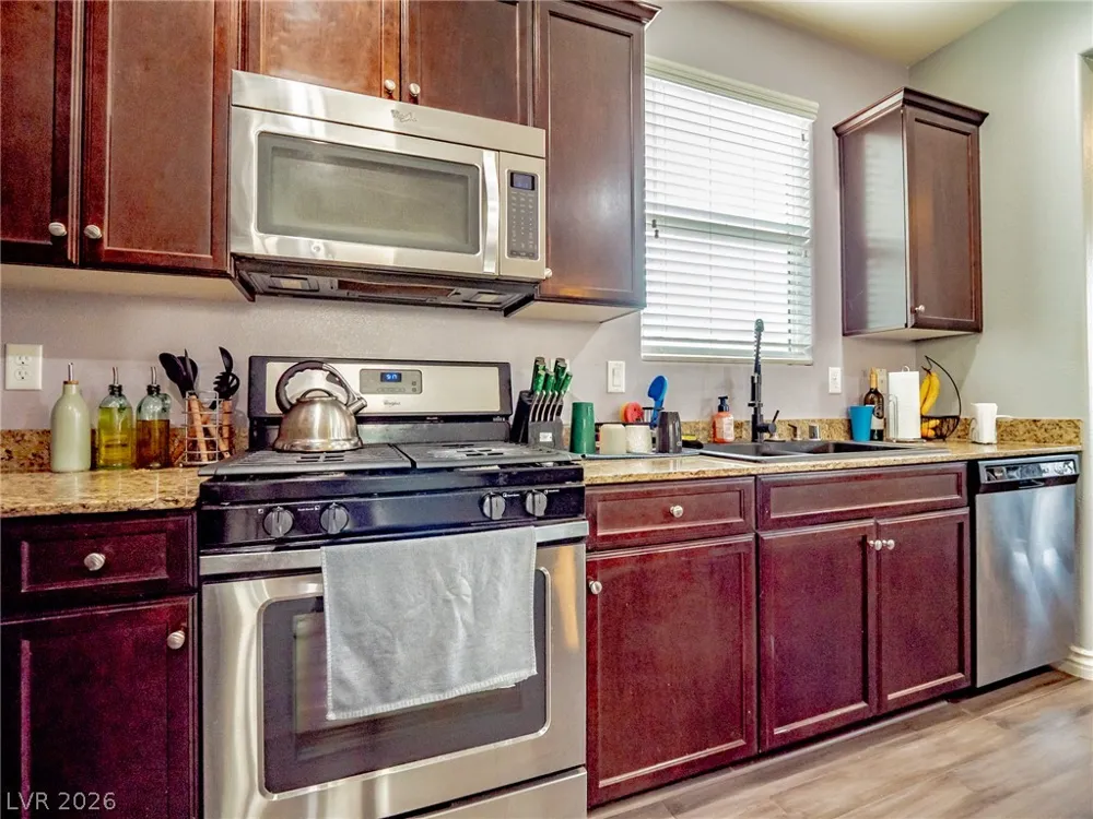 124 Brookhouse Court Henderson, NV 89011