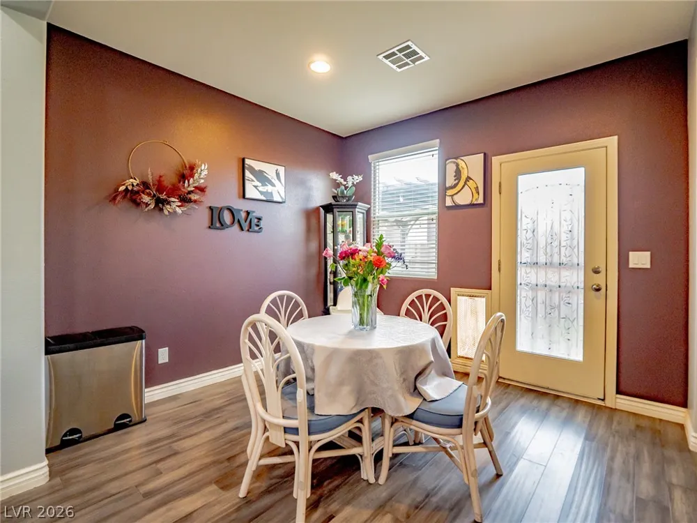 124 Brookhouse Court Henderson, NV 89011