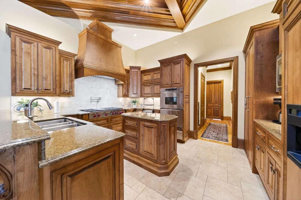 106B Timber Hills Rd Hendersonville, TN 37075