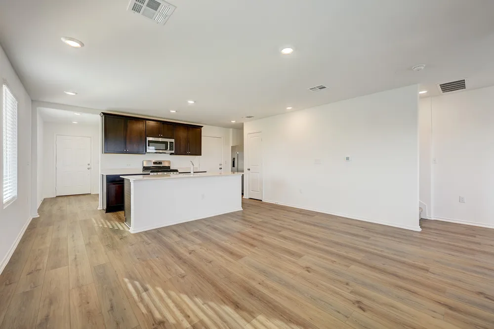 7325 Spotted Leaf Way Del Valle, TX 78617