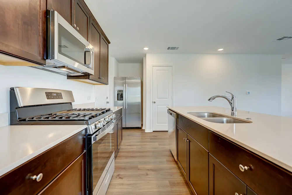7325 Spotted Leaf Way Del Valle, TX 78617