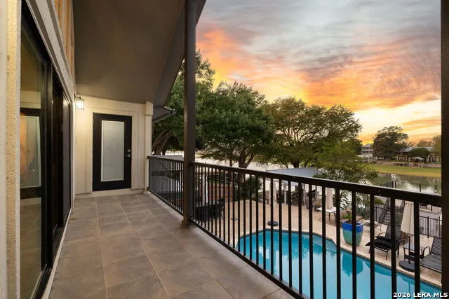 180 LAKE RIDGE DR Seguin, TX 78155