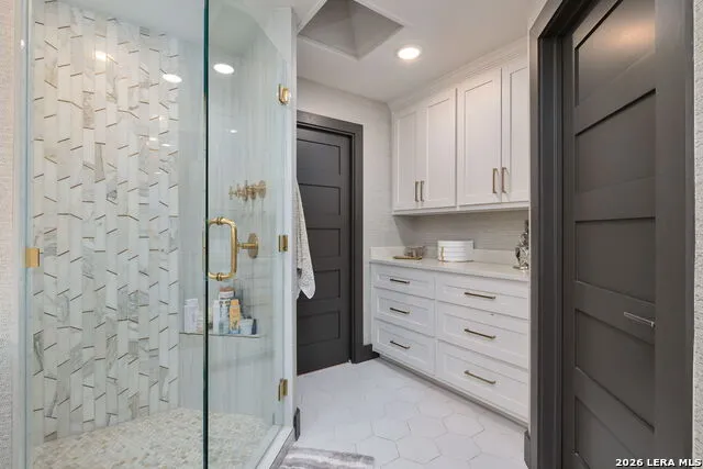 180 LAKE RIDGE DR Seguin, TX 78155
