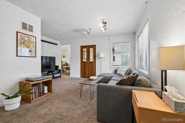 1819 S Madison Street Denver, CO 80210