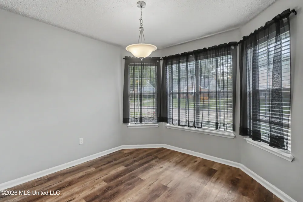 20 Heather Lane Gulfport, MS 39503