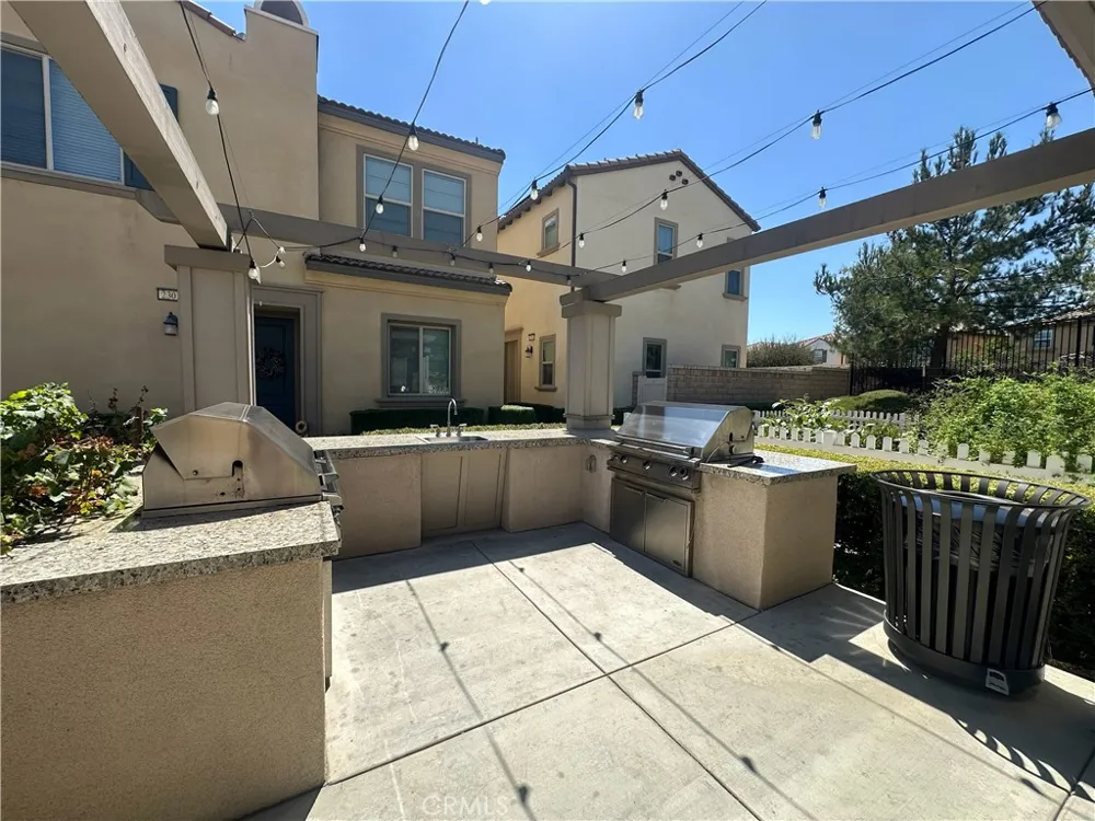 2222 Raspberry Court Upland, CA 91786