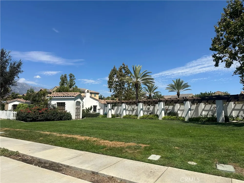 2222 Raspberry Court Upland, CA 91786