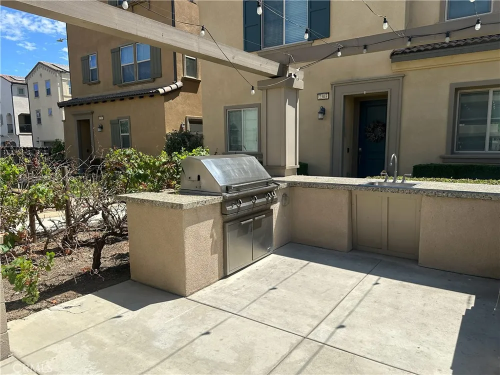 2222 Raspberry Court Upland, CA 91786