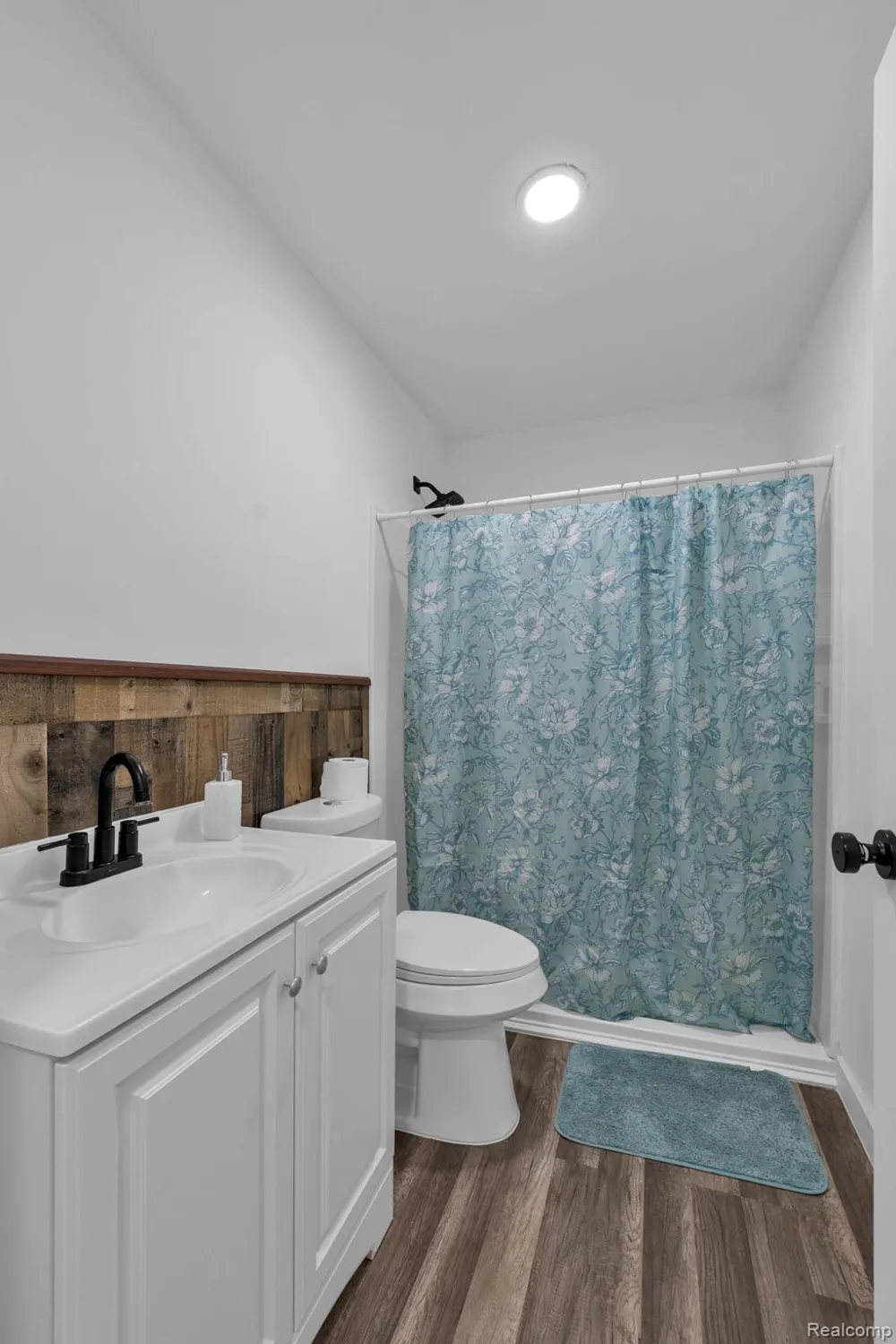 8963 Tackles Drive White Lake Charter Township, MI 48386
