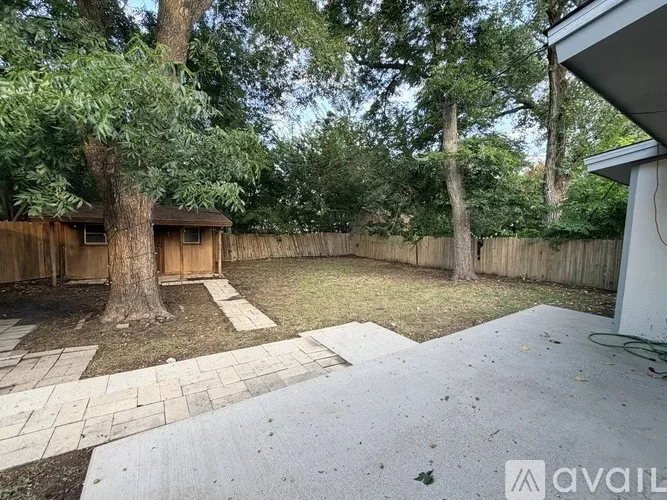 4925 Lubbock Avenue Fort Worth, TX 76115