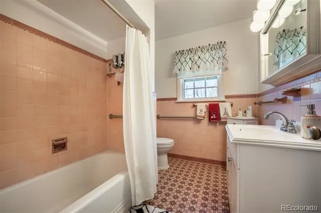 319 Lincoln Street Pueblo, CO 81004