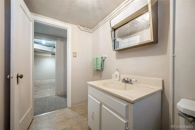 319 Lincoln Street Pueblo, CO 81004