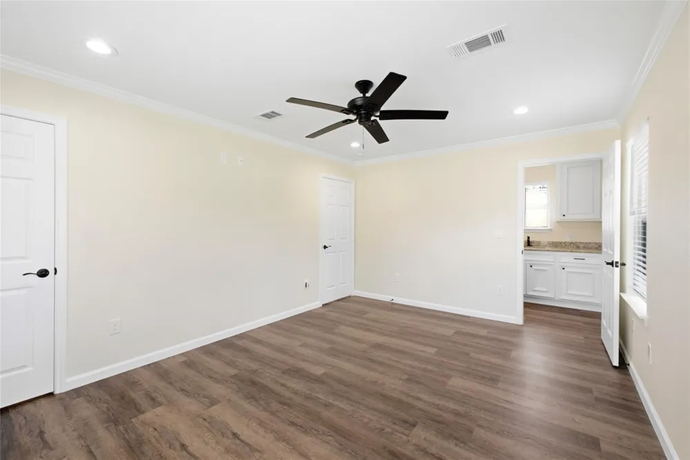 340 Oak Ridge Drive Onalaska, TX 77360
