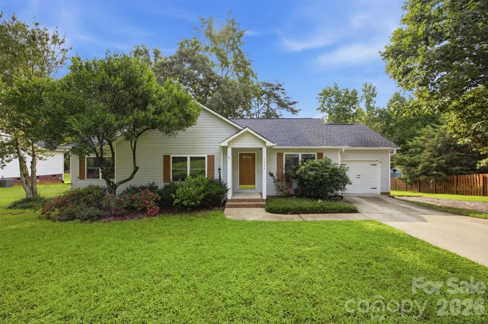 1297 Creekview Drive Gastonia, NC 28052