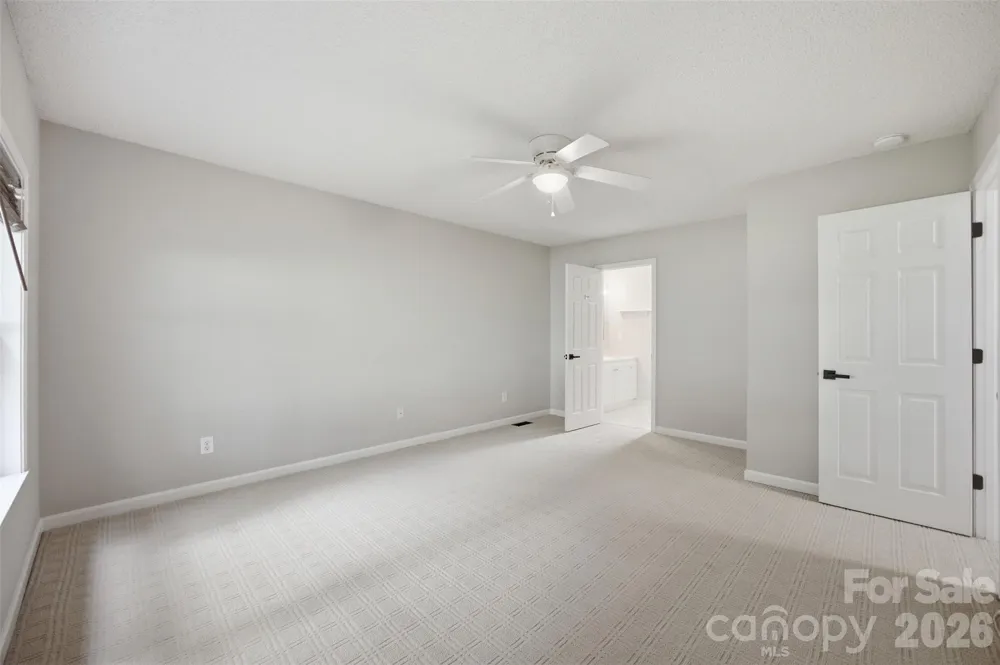 1297 Creekview Drive Gastonia, NC 28052