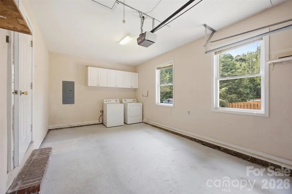 1297 Creekview Drive Gastonia, NC 28052