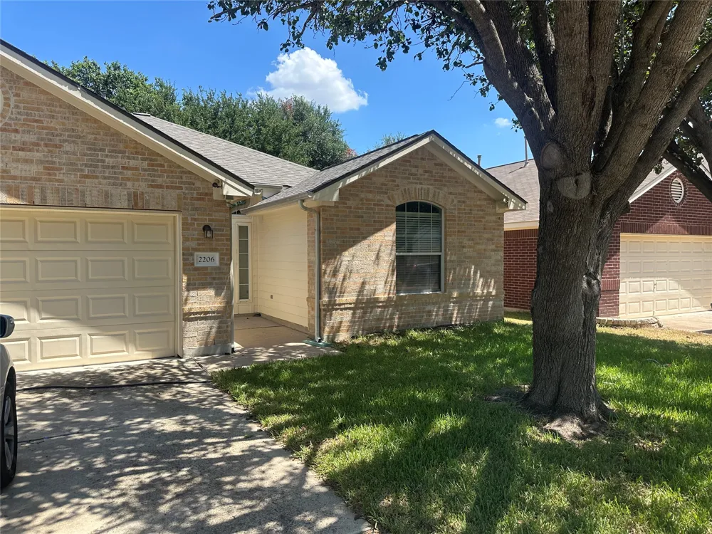 2206 Bakers Way Cedar Park, TX 78613
