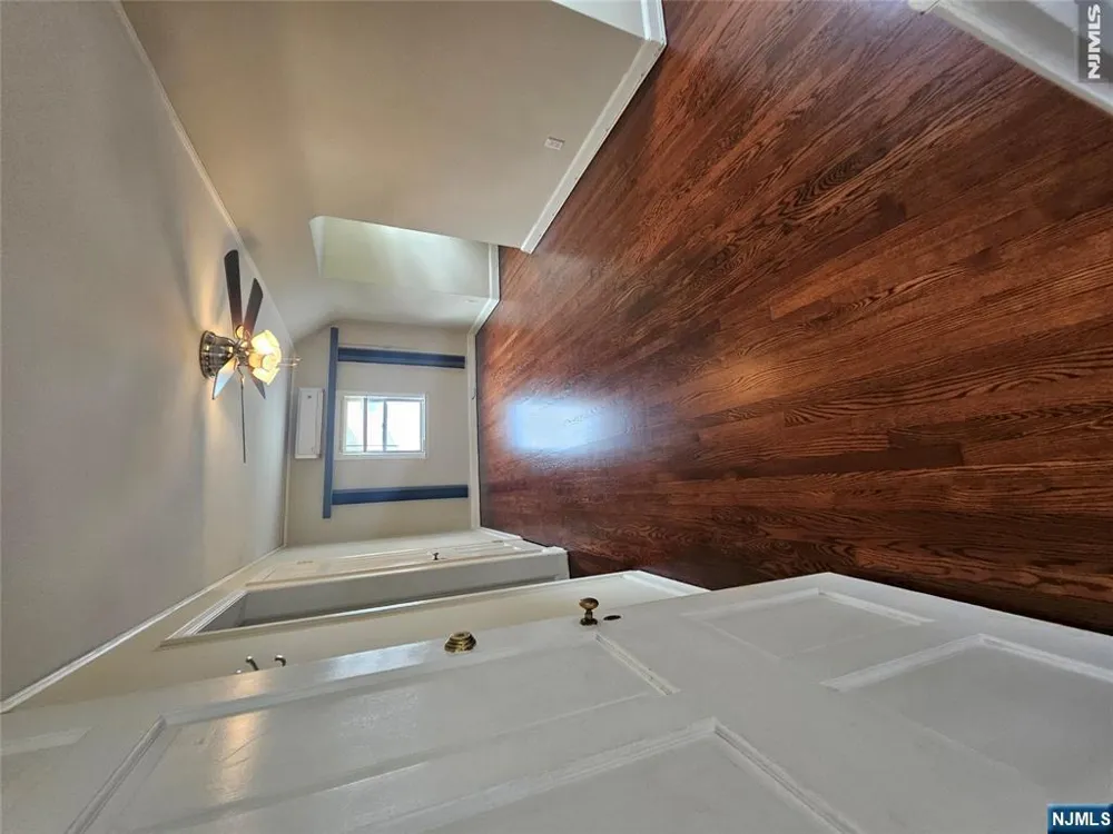 159 Ridge Avenue 2 Bloomfield, NJ 07003