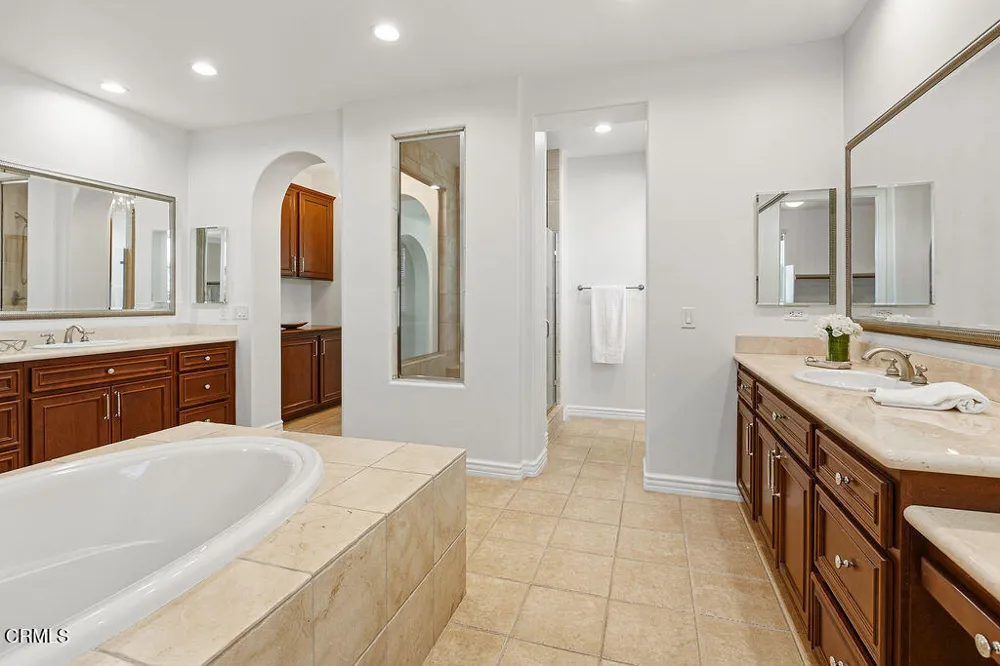 3273 Canopy Drive Camarillo, CA 93012