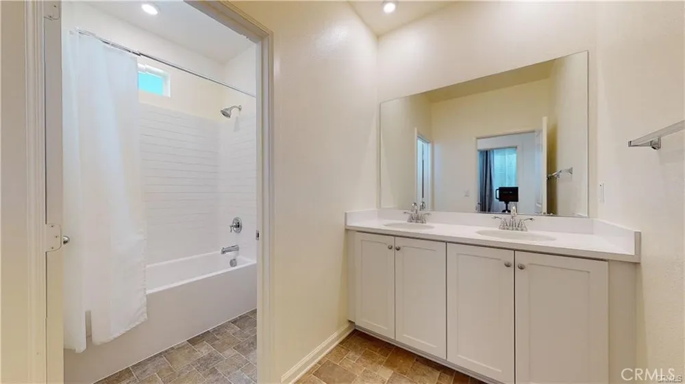 235 Black Walnut Palmdale, CA 93551