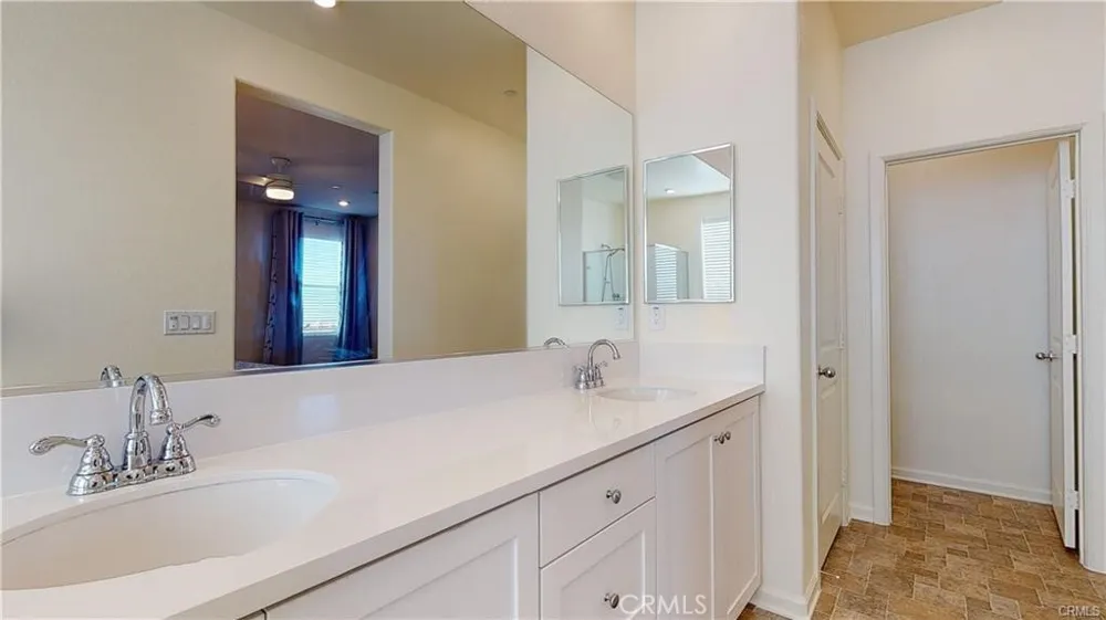 235 Black Walnut Palmdale, CA 93551