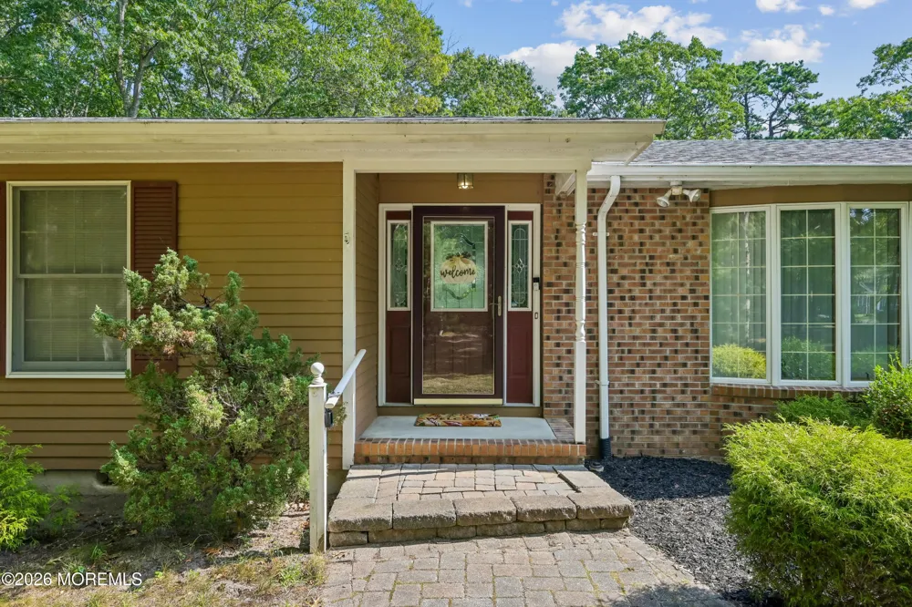 11 Angela Drive Little Egg Harbor, NJ 08087