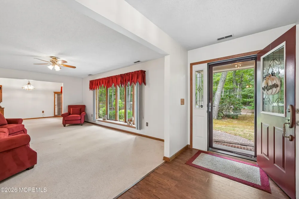 11 Angela Drive Little Egg Harbor, NJ 08087