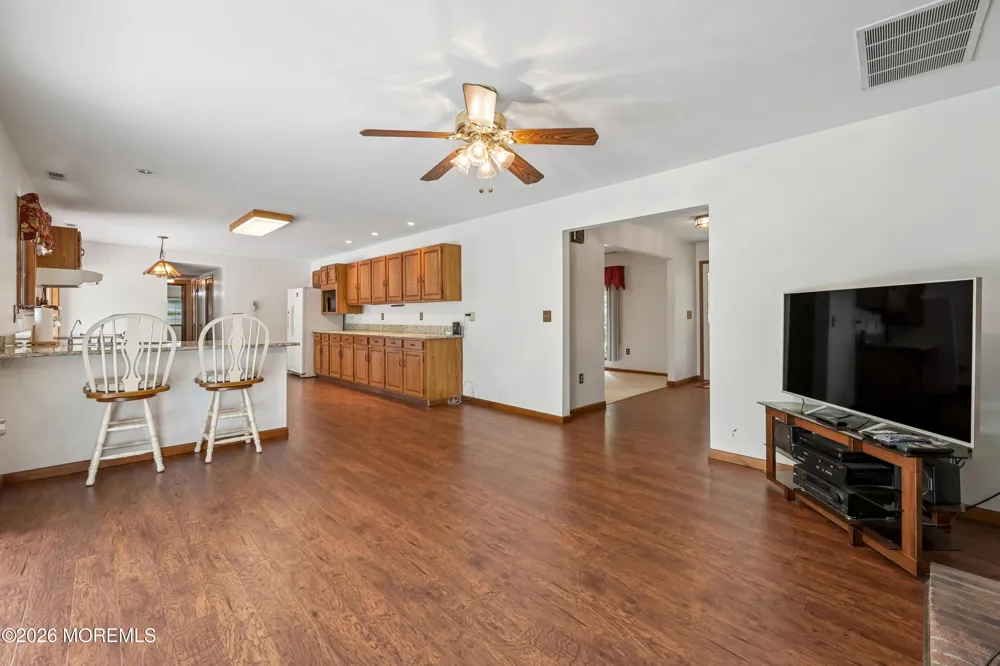 11 Angela Drive Little Egg Harbor, NJ 08087