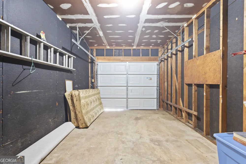 2881 Gwendon TER Decatur, GA 30034