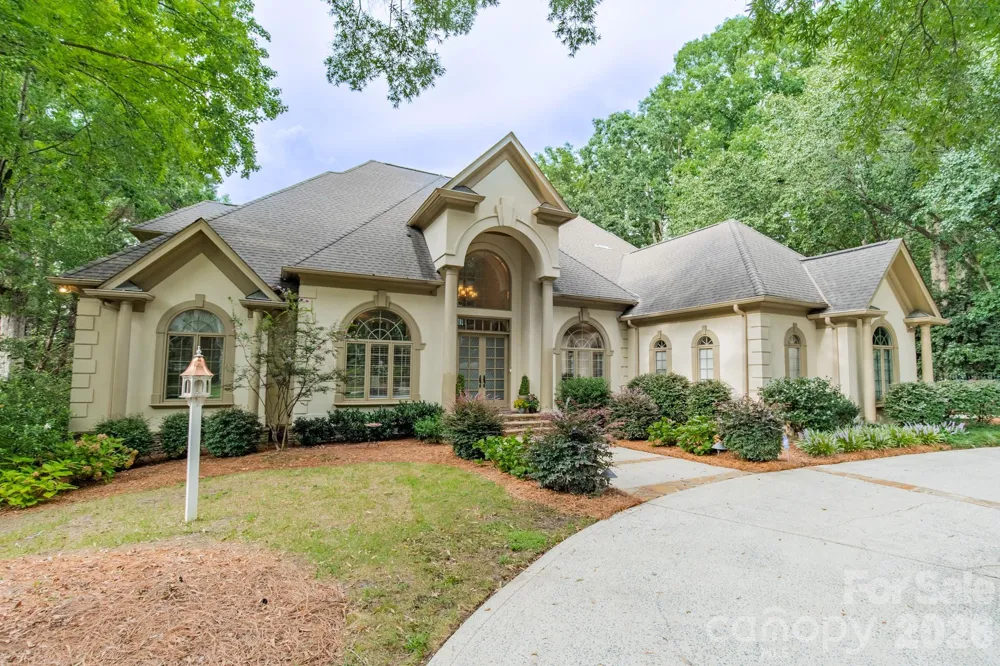 4732 Old Course Drive Charlotte, NC 28277