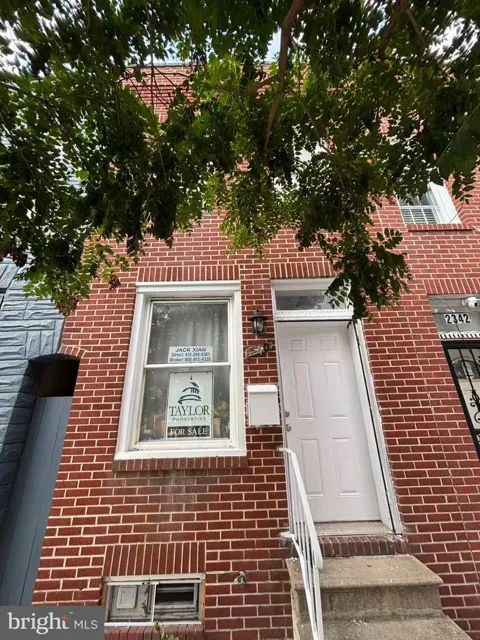 2340 E FAYETTE STREET E
