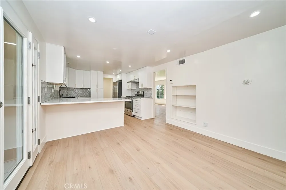 1118 Clorinda Diamond Bar, CA 91789