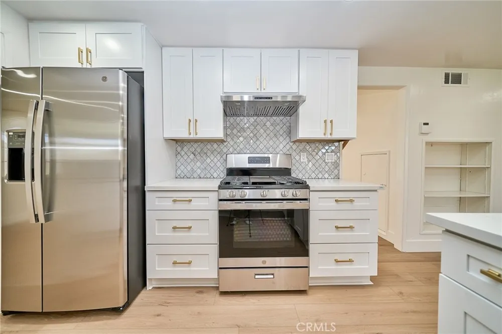 1118 Clorinda Diamond Bar, CA 91789