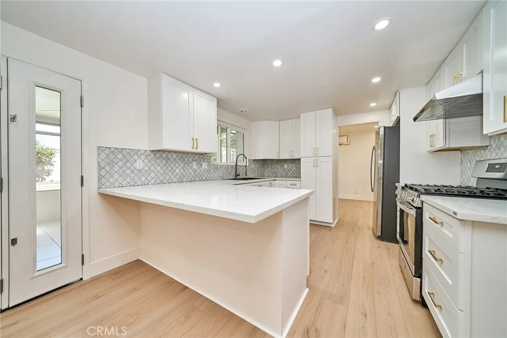 1118 Clorinda Diamond Bar, CA 91789