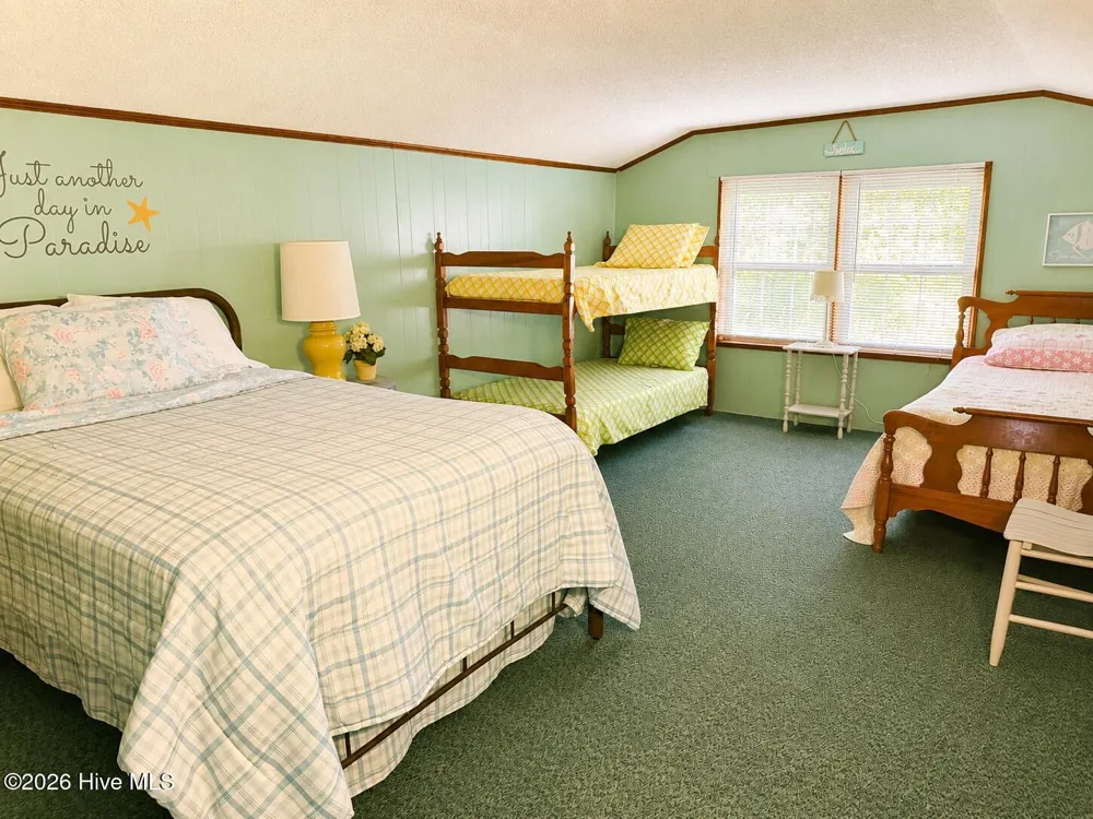 4325 Riverneck Road Columbia, NC 27925