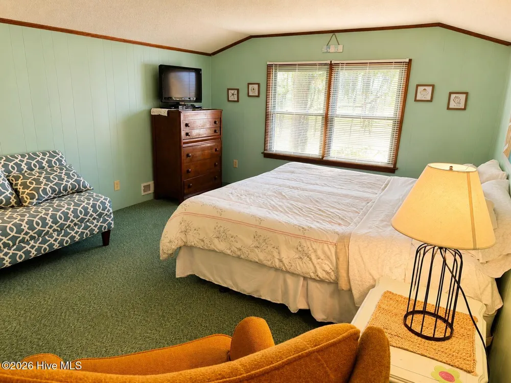 4325 Riverneck Road Columbia, NC 27925