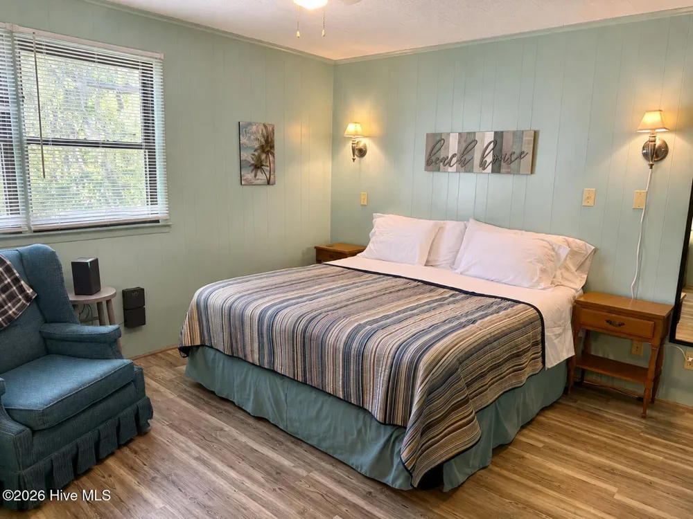 4325 Riverneck Road Columbia, NC 27925