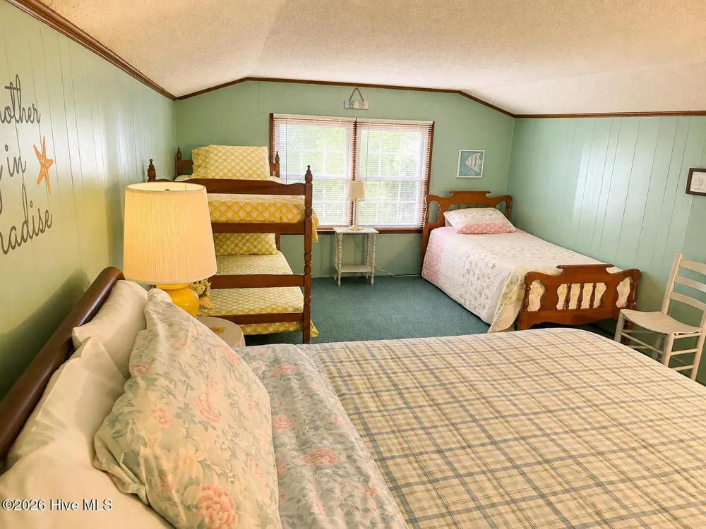 4325 Riverneck Road Columbia, NC 27925