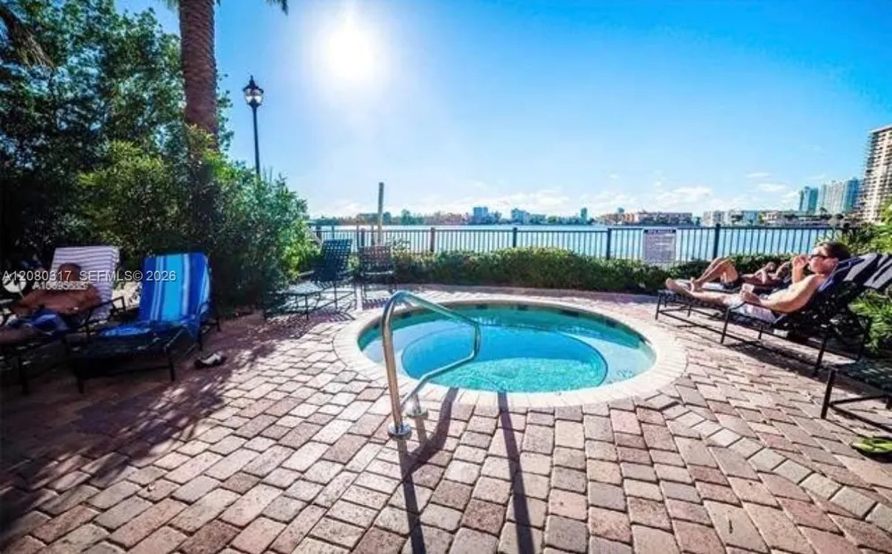 17125 Bay Rd #3610 Sunny Isles Beach, FL 33160