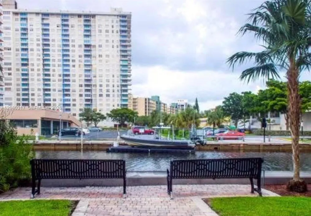 17125 Bay Rd #3610 Sunny Isles Beach, FL 33160