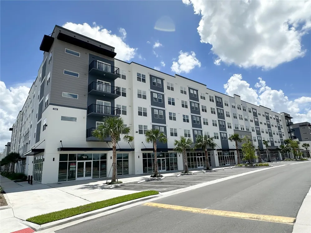 5563 MILLENIA PARK BLVD #409 Orlando, FL 32839