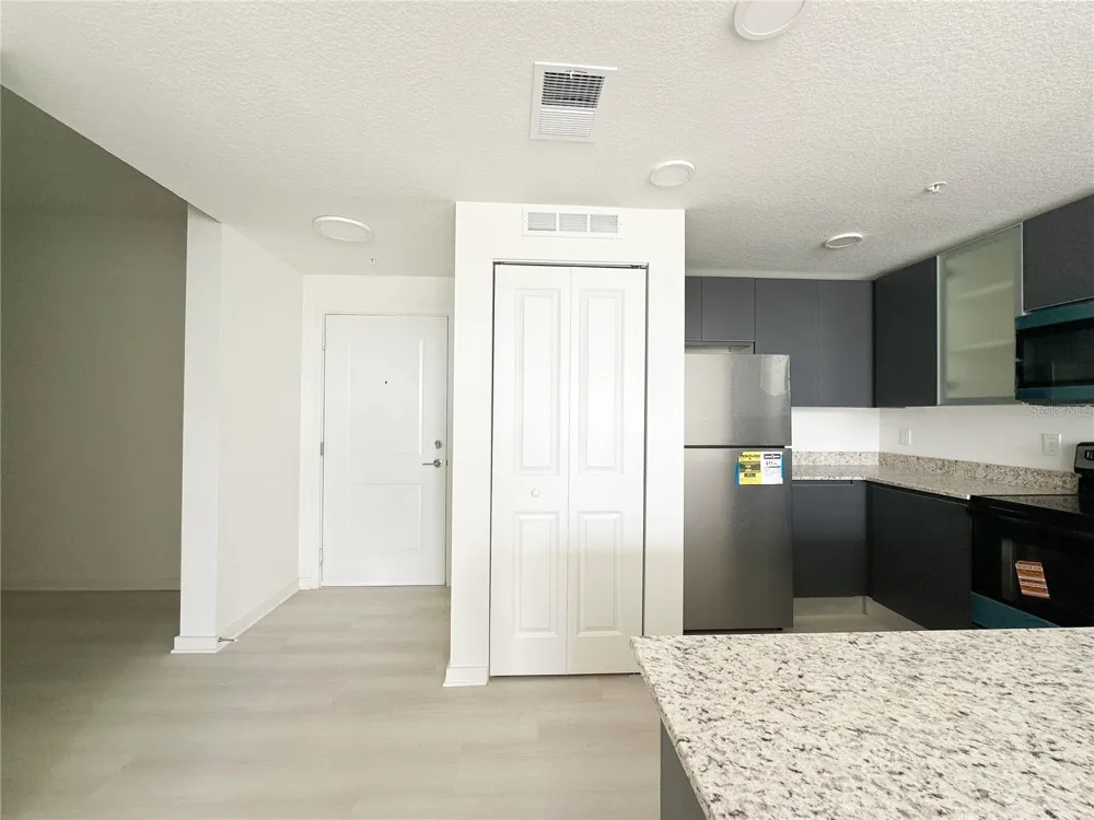 5563 MILLENIA PARK BLVD #409 Orlando, FL 32839