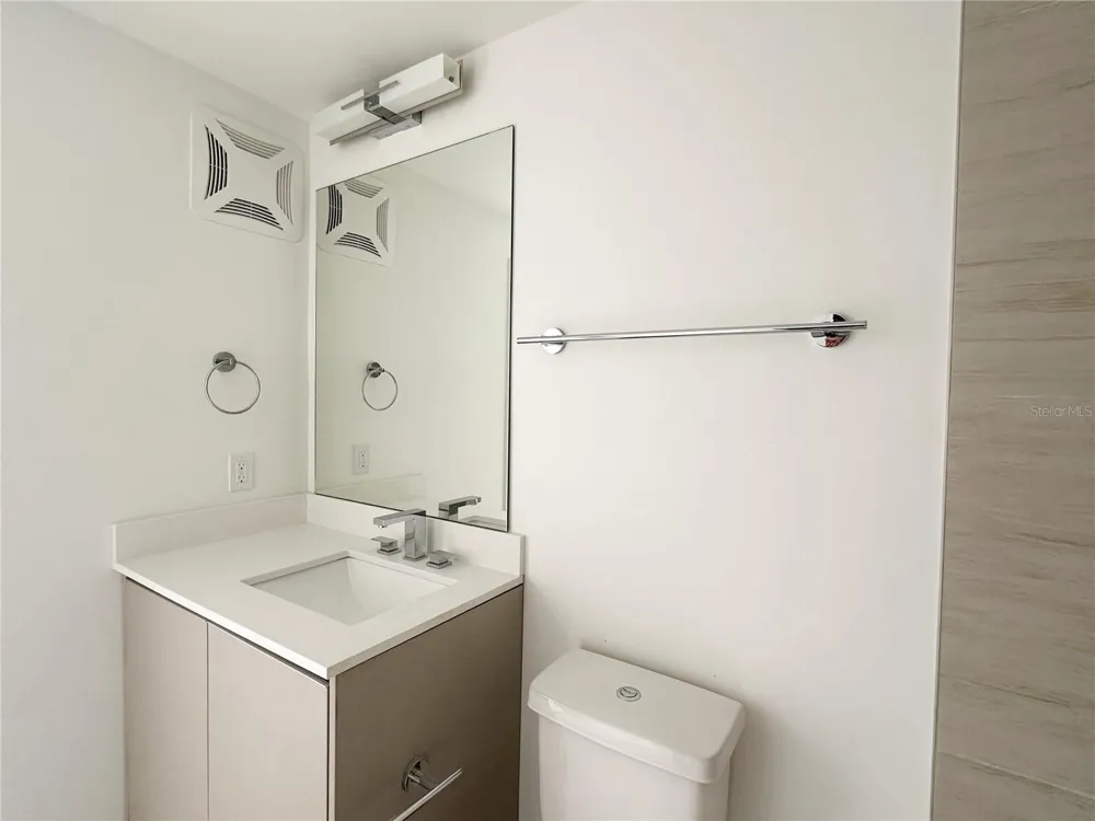 5563 MILLENIA PARK BLVD #409 Orlando, FL 32839
