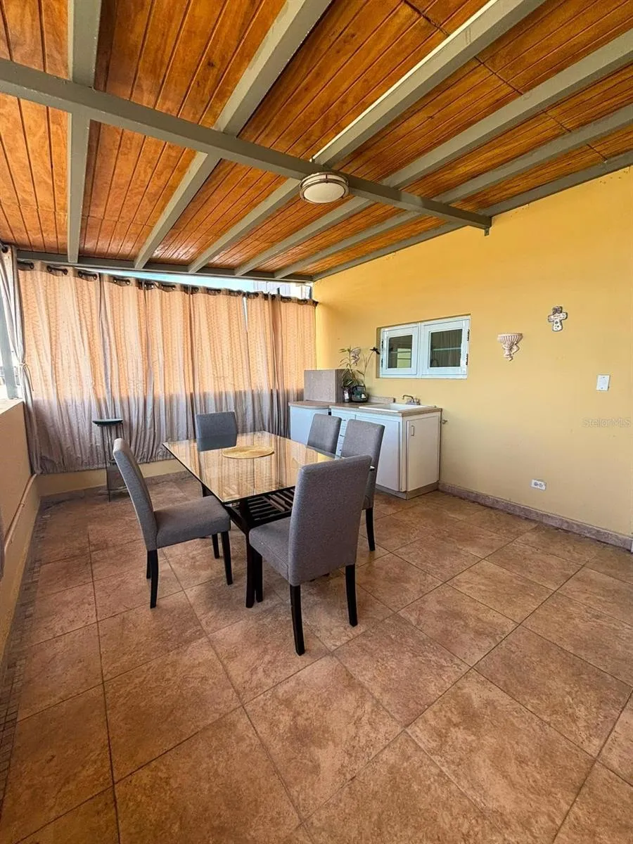 520 RIERA #3 San Juan, PR 00909